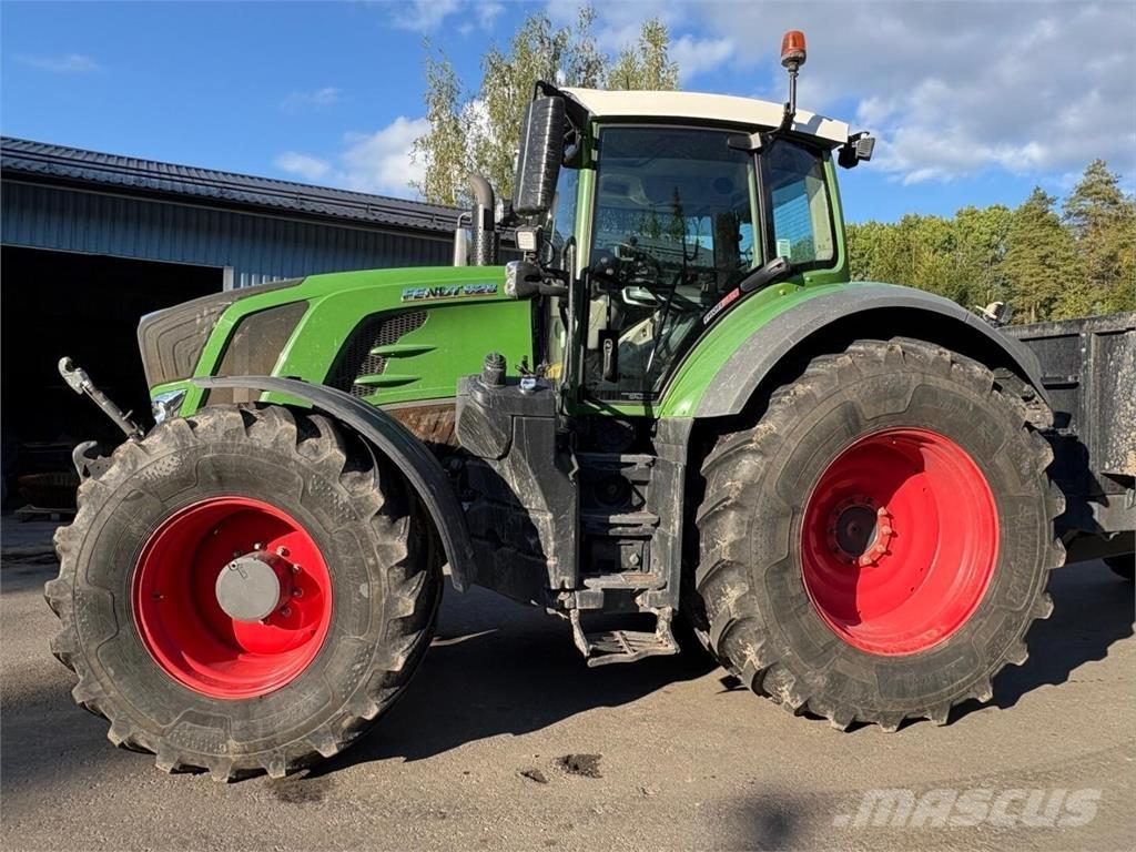 Fendt 828 Vario Tractoare