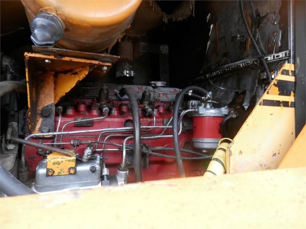 Fiat-Allis 345 B Incarcator pe pneuri