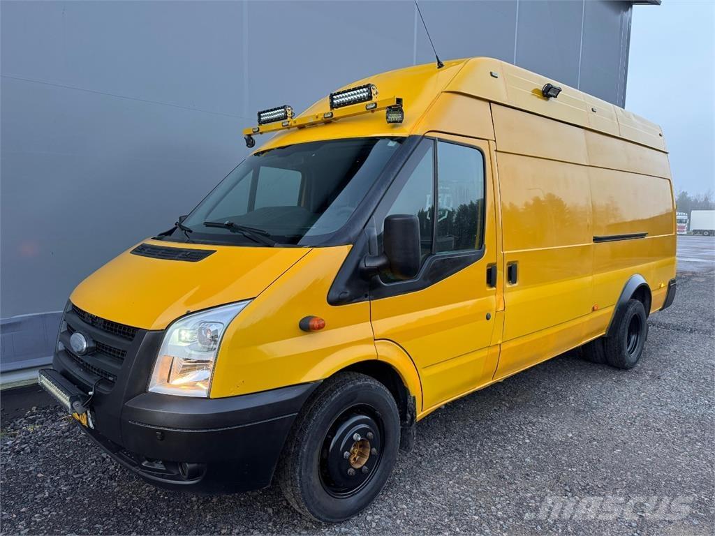 Ford Transit Utilitara