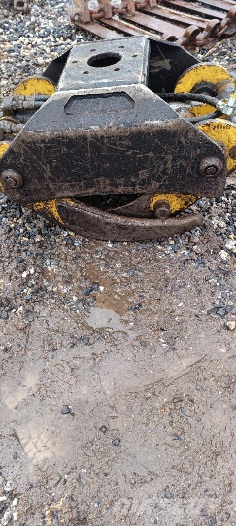  Grippen risukoura Cupe forestiere