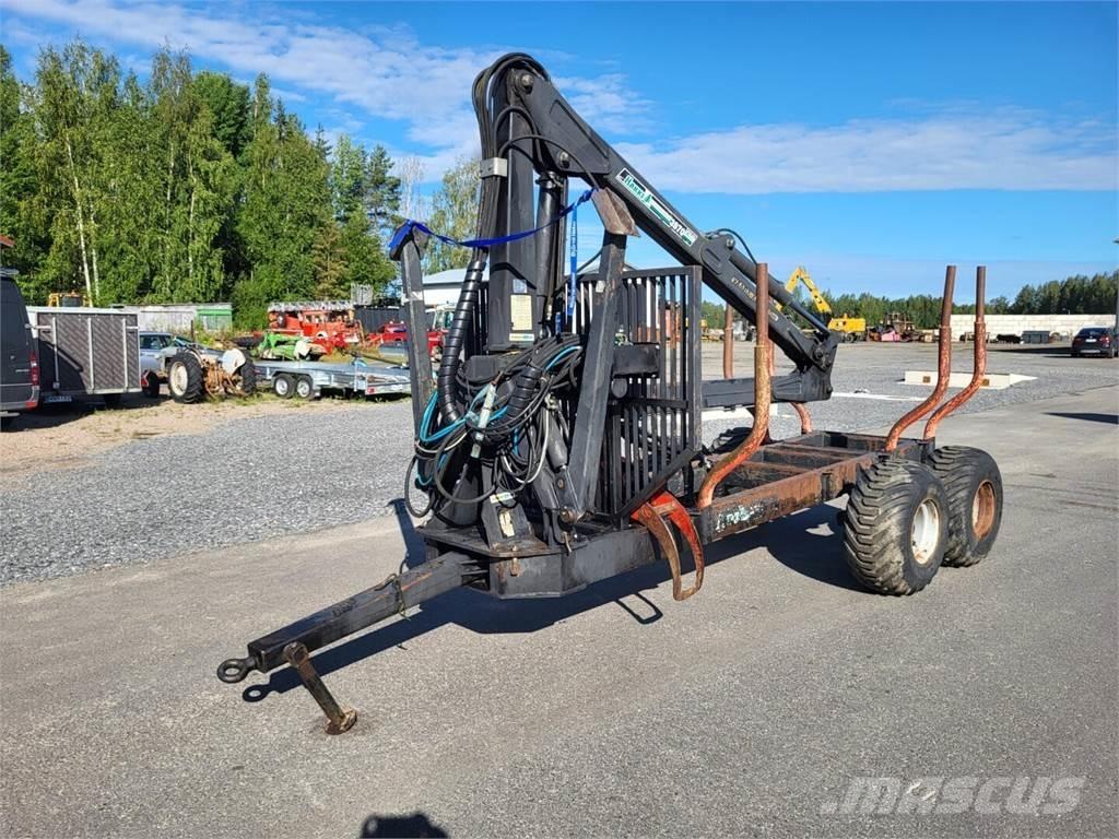 Hakki 3970H+MV 92 Remorci forestiere