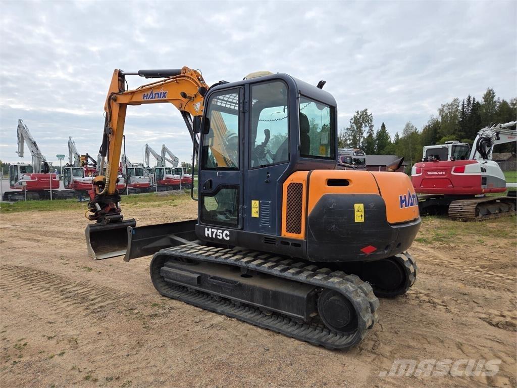 Hanix H75C Excavatoare 7t - 12t