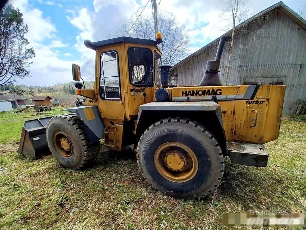 Hanomag 44D Incarcator pe pneuri