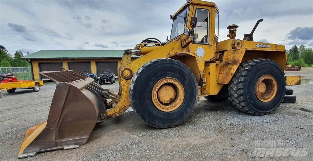 Hanomag 66 Incarcator pe pneuri