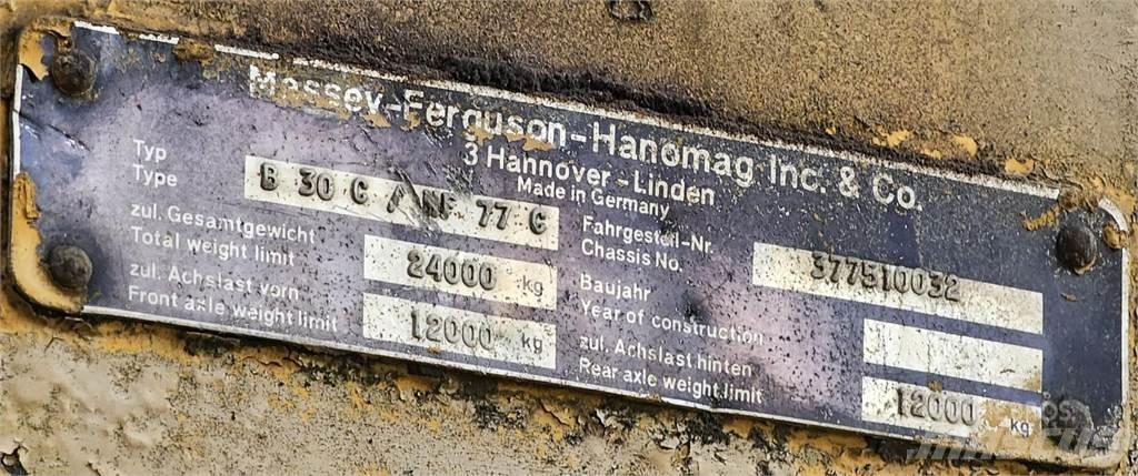 Hanomag 77C Incarcator pe pneuri