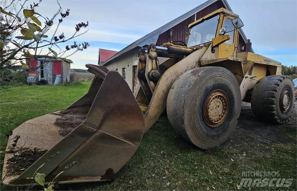 Hanomag 77C Incarcator pe pneuri