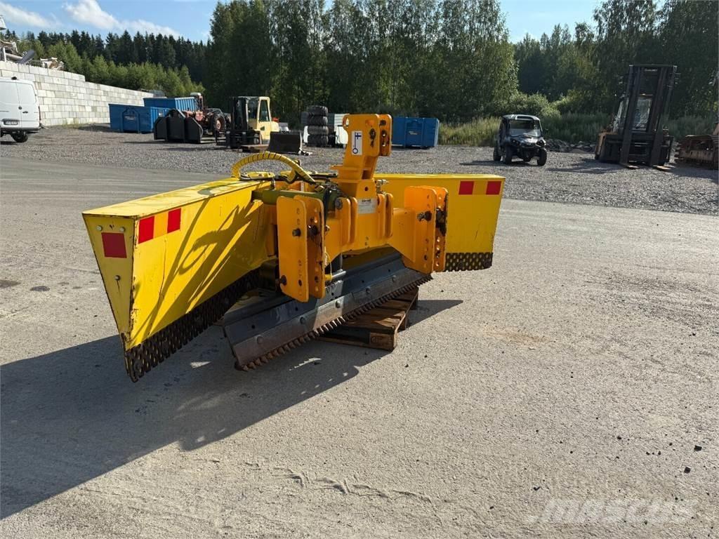 Hese HE 100-32 Alte masini pentru drum si zapada
