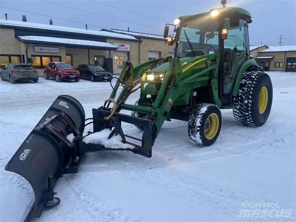 John Deere 4520 Utilaje întreţinere terenuri - Altele