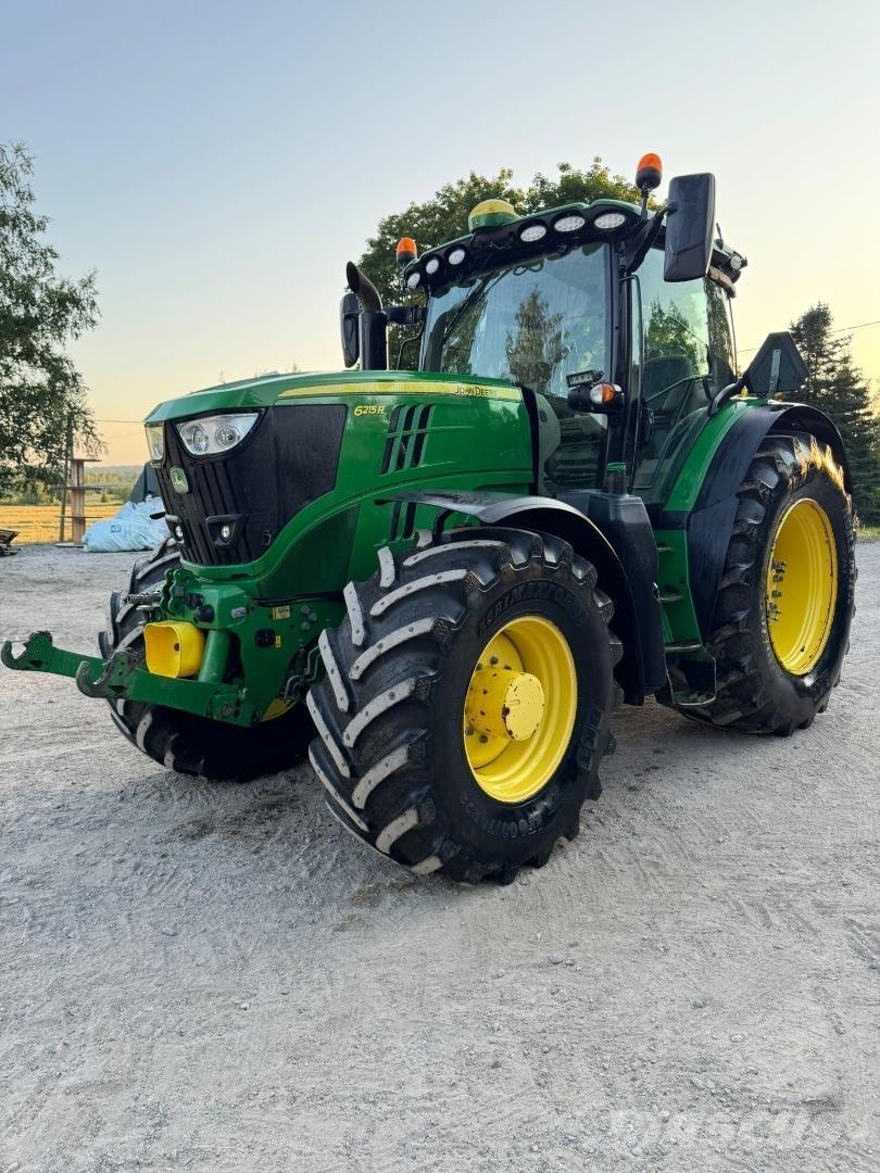 John Deere 6215R Tractoare