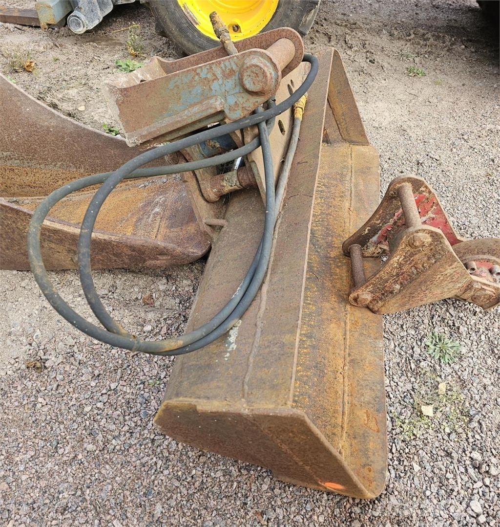  Kallistuva kauha Pistoane