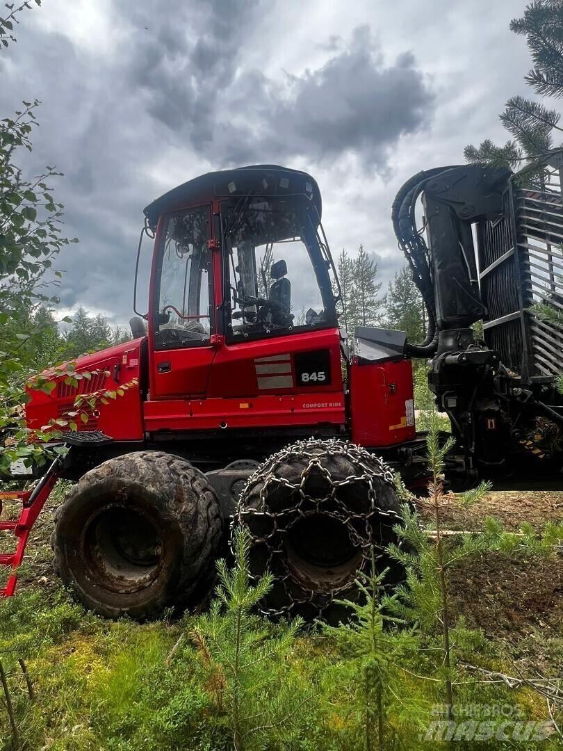 Komatsu 845 Transportoare