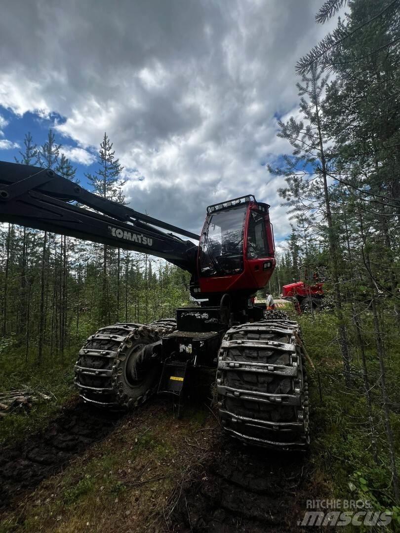 Komatsu 901 XC Combine forestiere