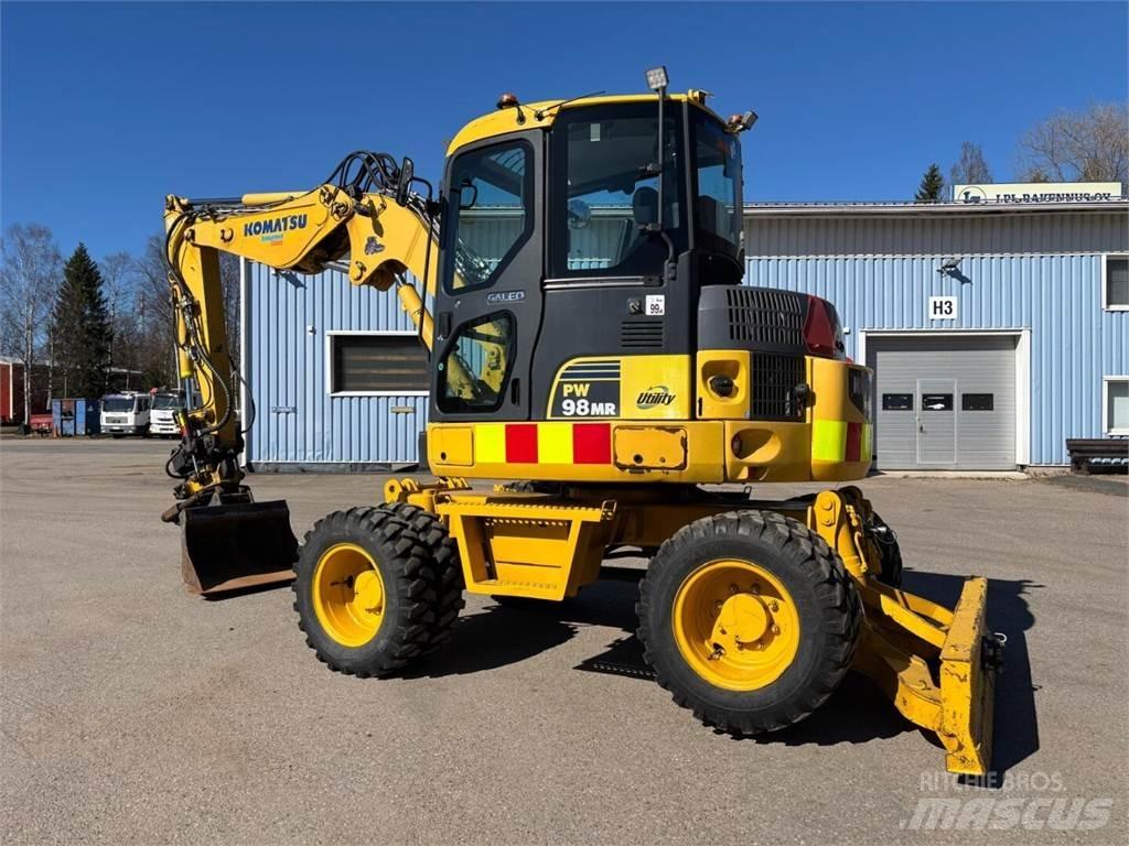 Komatsu PW 98MR-6 Excavatoare cu roti