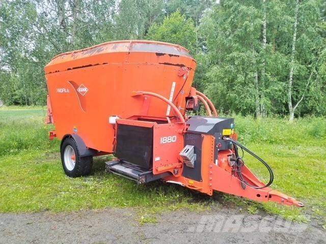 Kuhn Profile 1880 Utilaje si accesorii folosite la cresterea animalelor