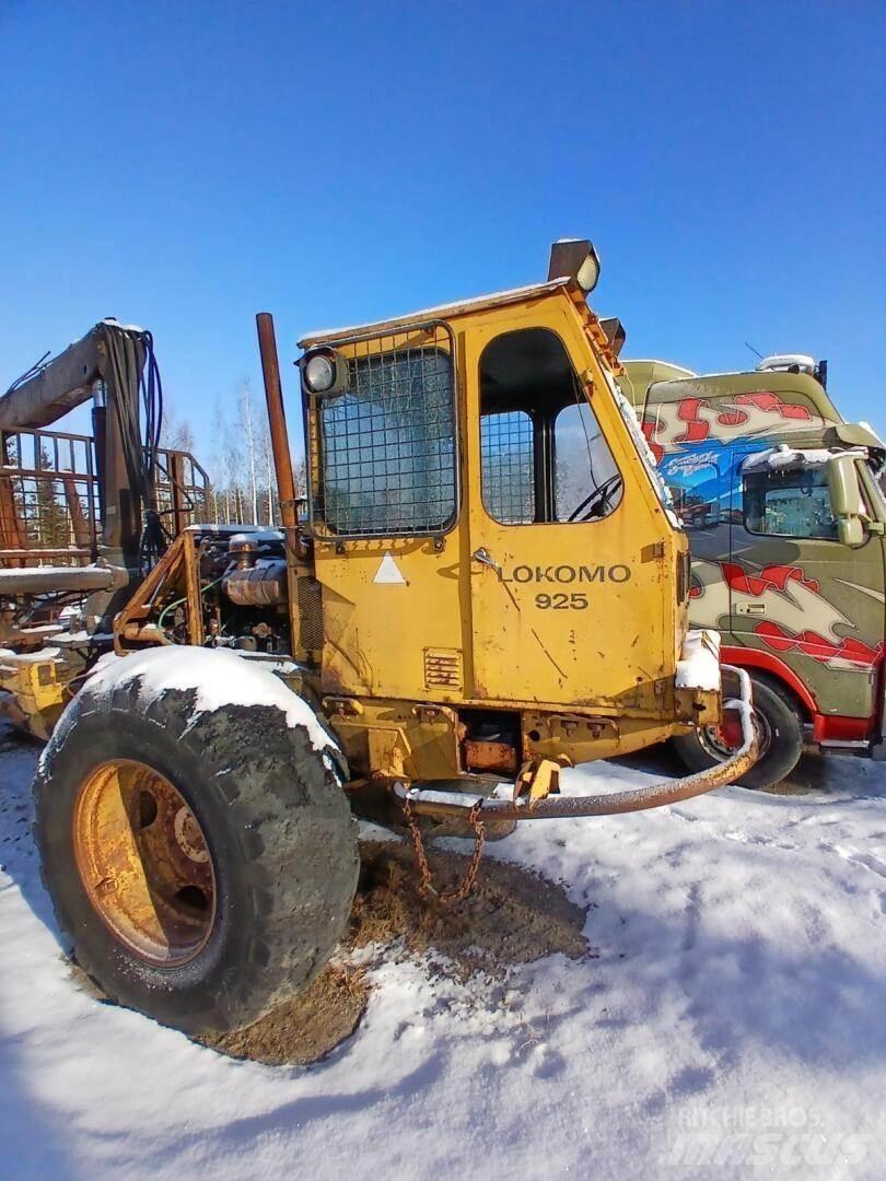 Lokomo 925 Transportoare
