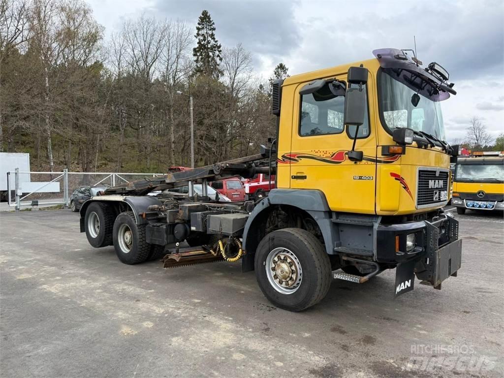 MAN 19.403 4x4 + 2 Municipal/vehicul cu uz general