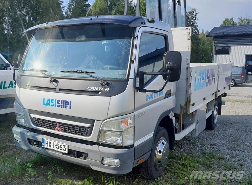 Mitsubishi Canter Pick up/Platou
