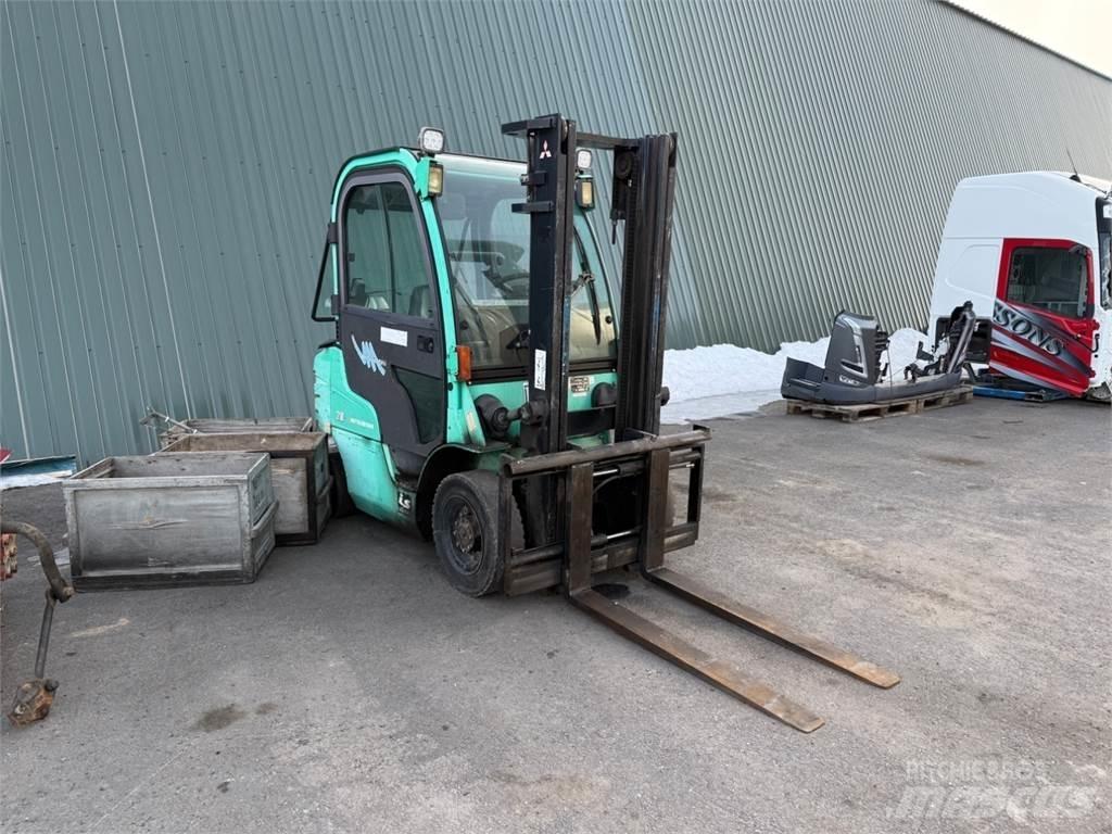Mitsubishi FD20N Stivuitor diesel