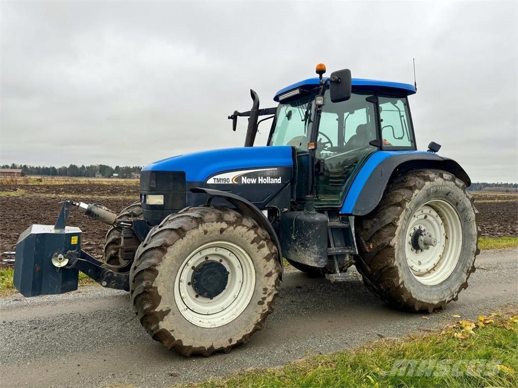 New Holland TM190 Tractoare