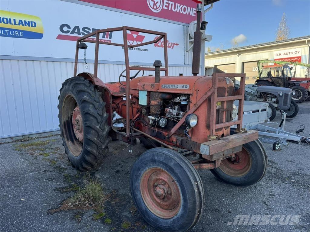 Nuffield 460 Tractoare