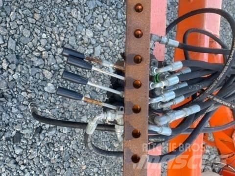  Omavalmiste 2015 Utilaje construcții - Altele