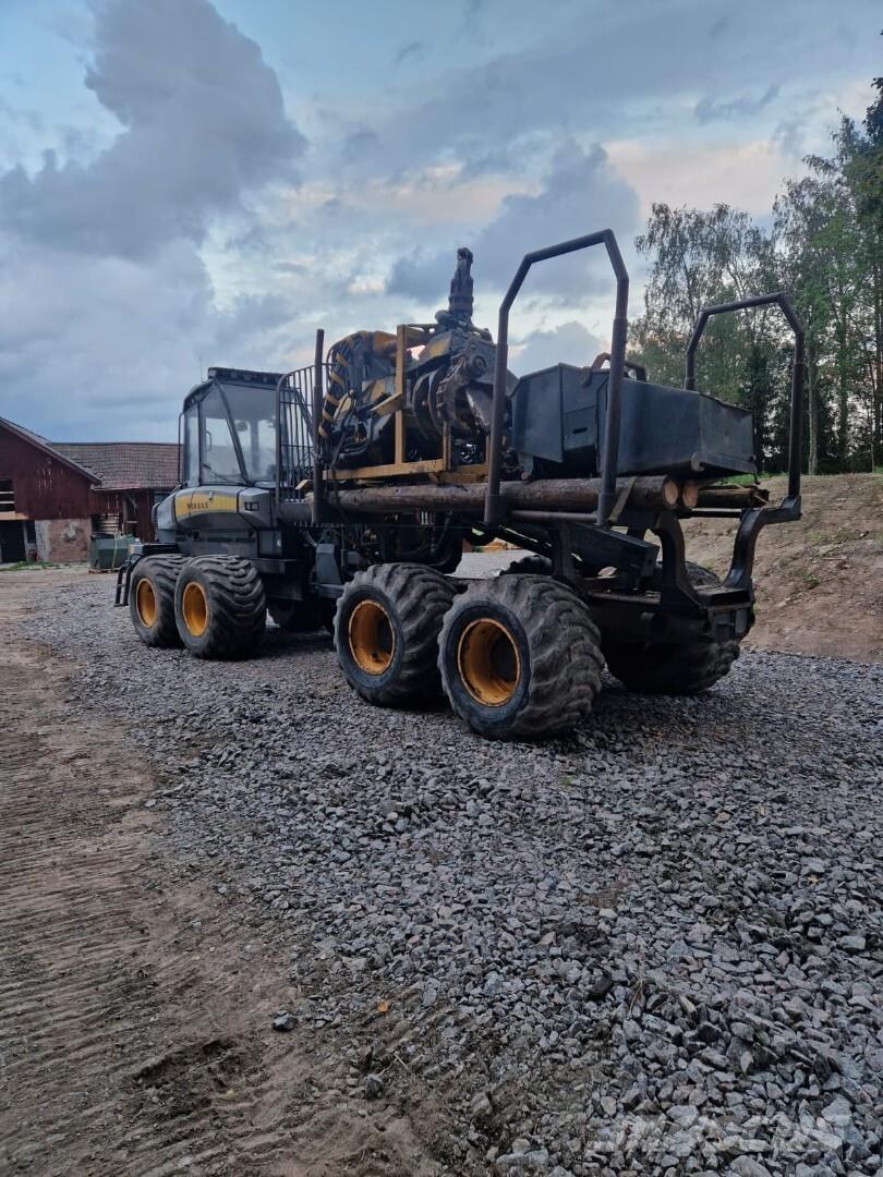 Ponsse Buffalo Transportoare