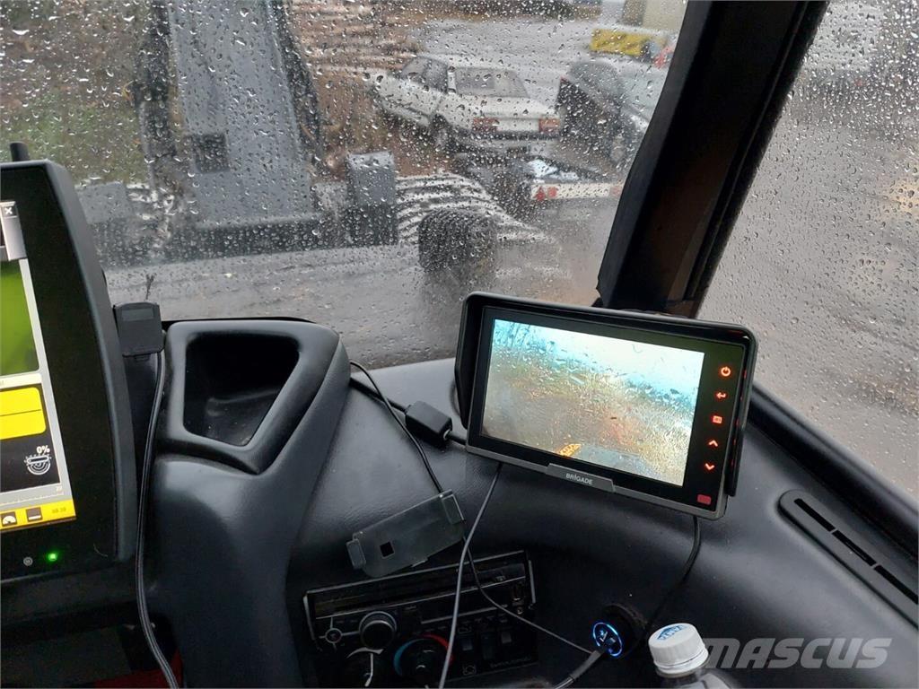 Ponsse FOX Combine forestiere