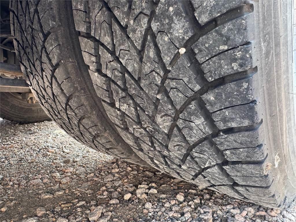 Renault Premium Camioane cu macara