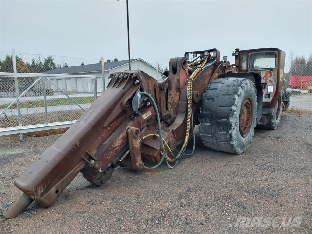 Sandvik TORO 0011 Incarcator pe pneuri