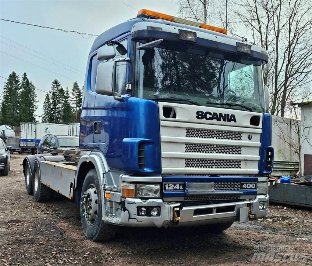 Scania 124 L 6x2 Camion cu carlig de ridicare
