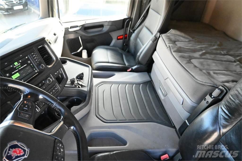 Scania G410 6X2 Autocamioane
