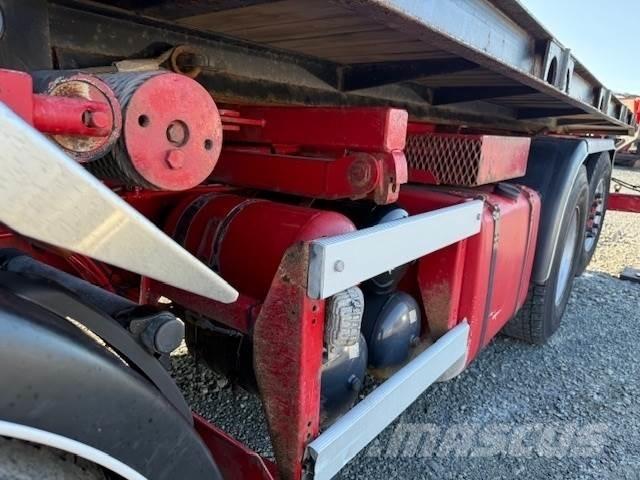 Scania R124G Camioane cu macara