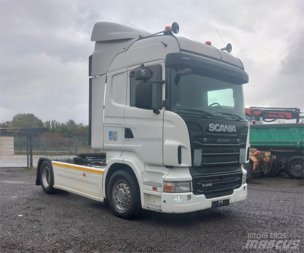 Scania R440 4x2 Autotractoare