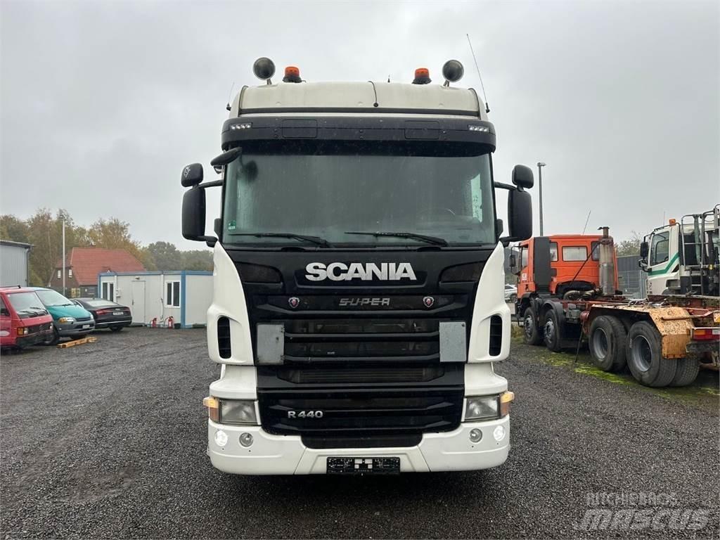 Scania R440 4x2 Autotractoare
