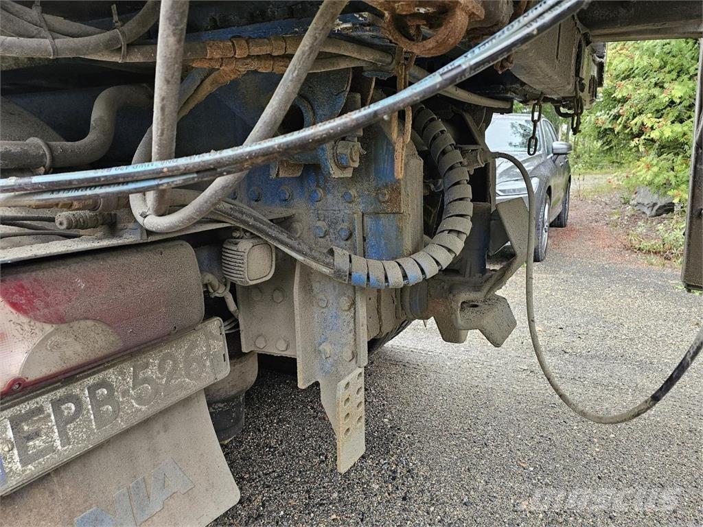 Scania R560 6x2 Municipal/vehicul cu uz general