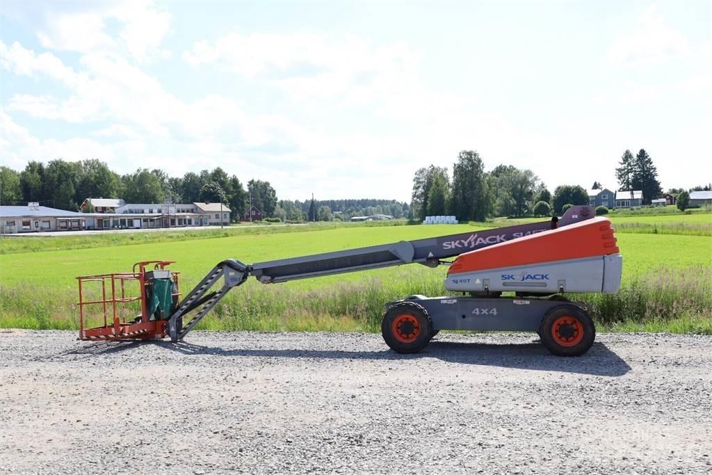 SkyJack SJ 45T Ascensoare verticale catarg
