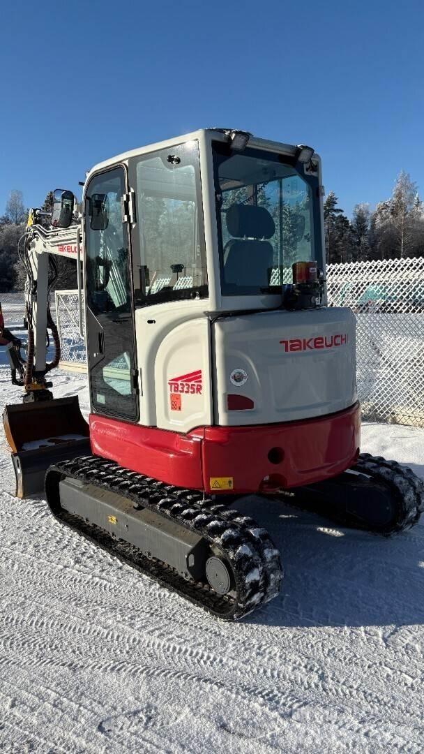 Takeuchi TB335R Mini excavatoare < 7t