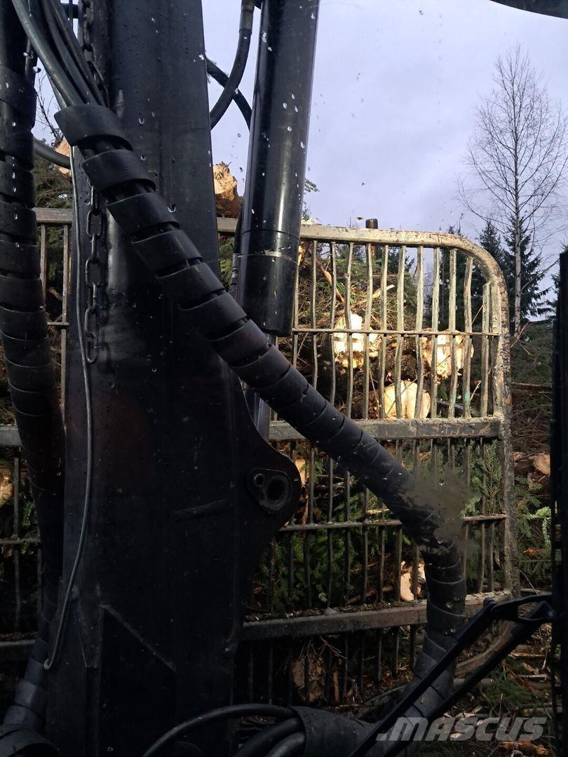 Timberjack 810b Transportoare