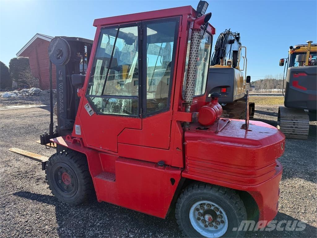 Toyota 02-5 FD35 Stivuitor diesel