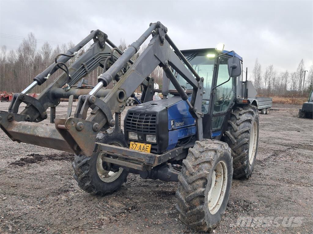 Valmet 665 Tractoare