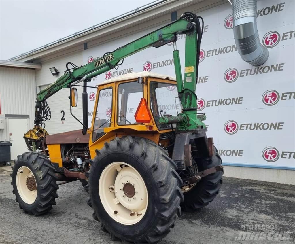 Valmet 802-4 Tractoare