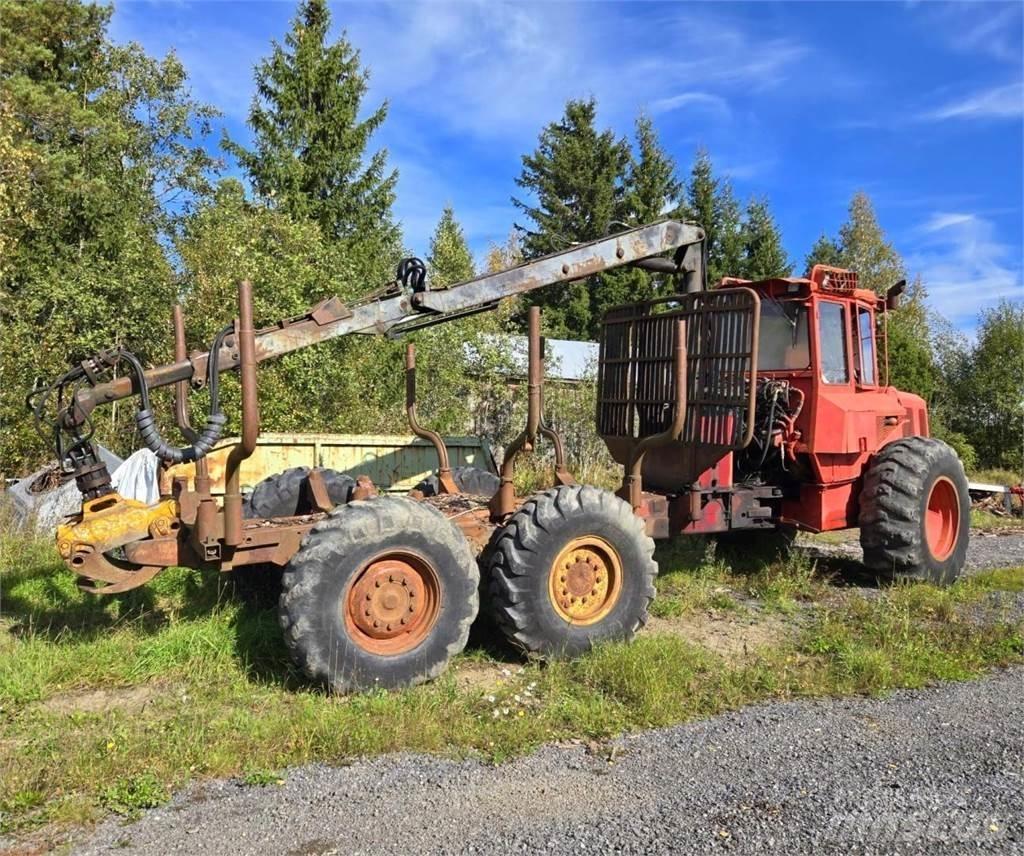 Valmet 886K Transportoare