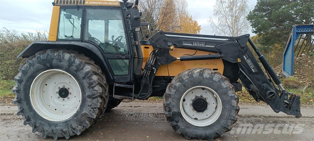 Valtra 8450 Tractoare