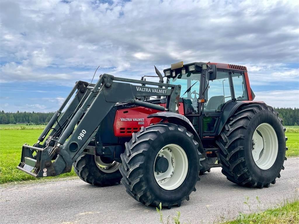 Valtra 8550 Mega Tractoare
