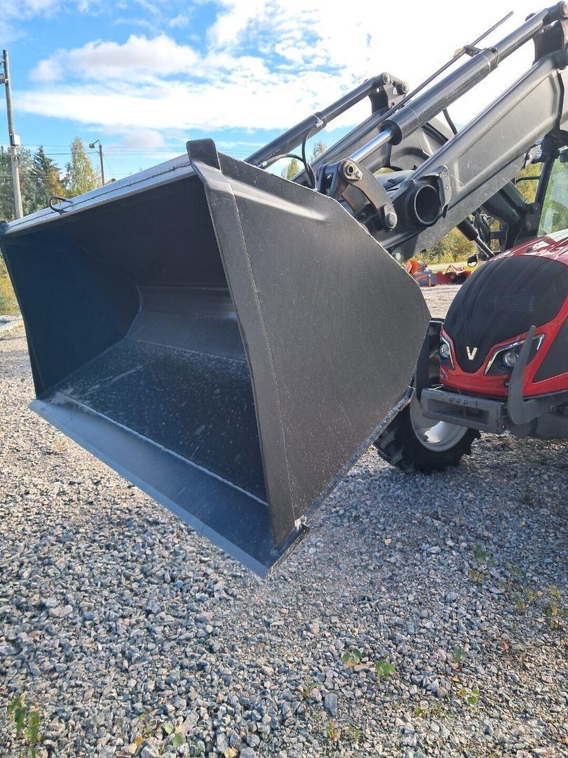 Valtra A94 hitec Tractoare