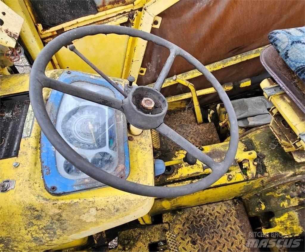 Vammas Kersantti Buldoexcavatoare