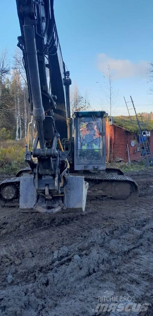Volvo 210c Excavatoare pe șenile
