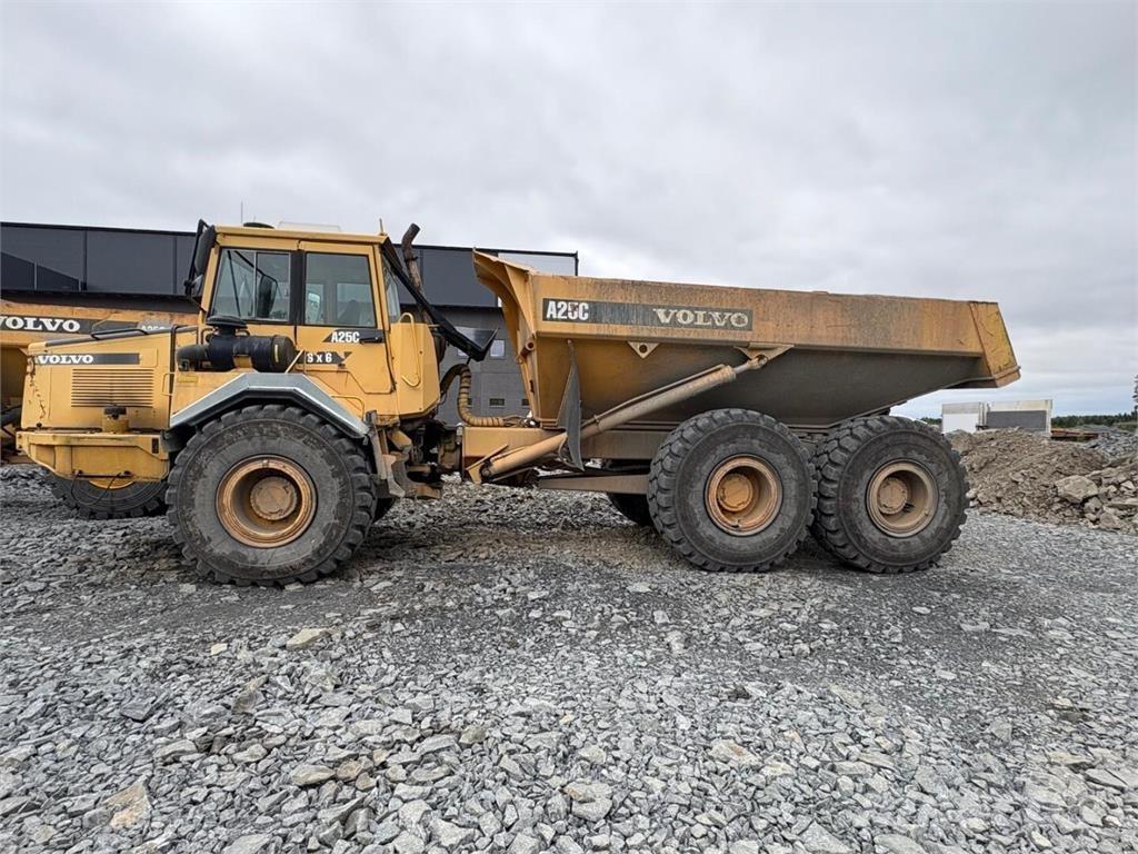 Volvo A 25 C Transportoare articulate