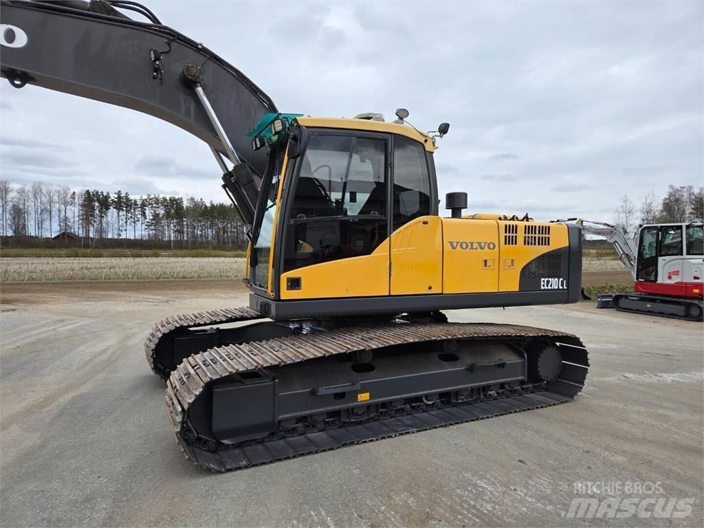 Volvo EC210CL Excavatoare pe șenile
