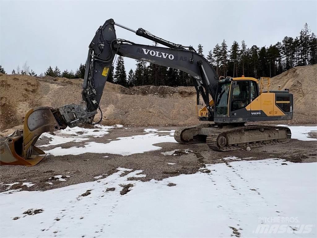 Volvo EC250EL Excavatoare pe șenile
